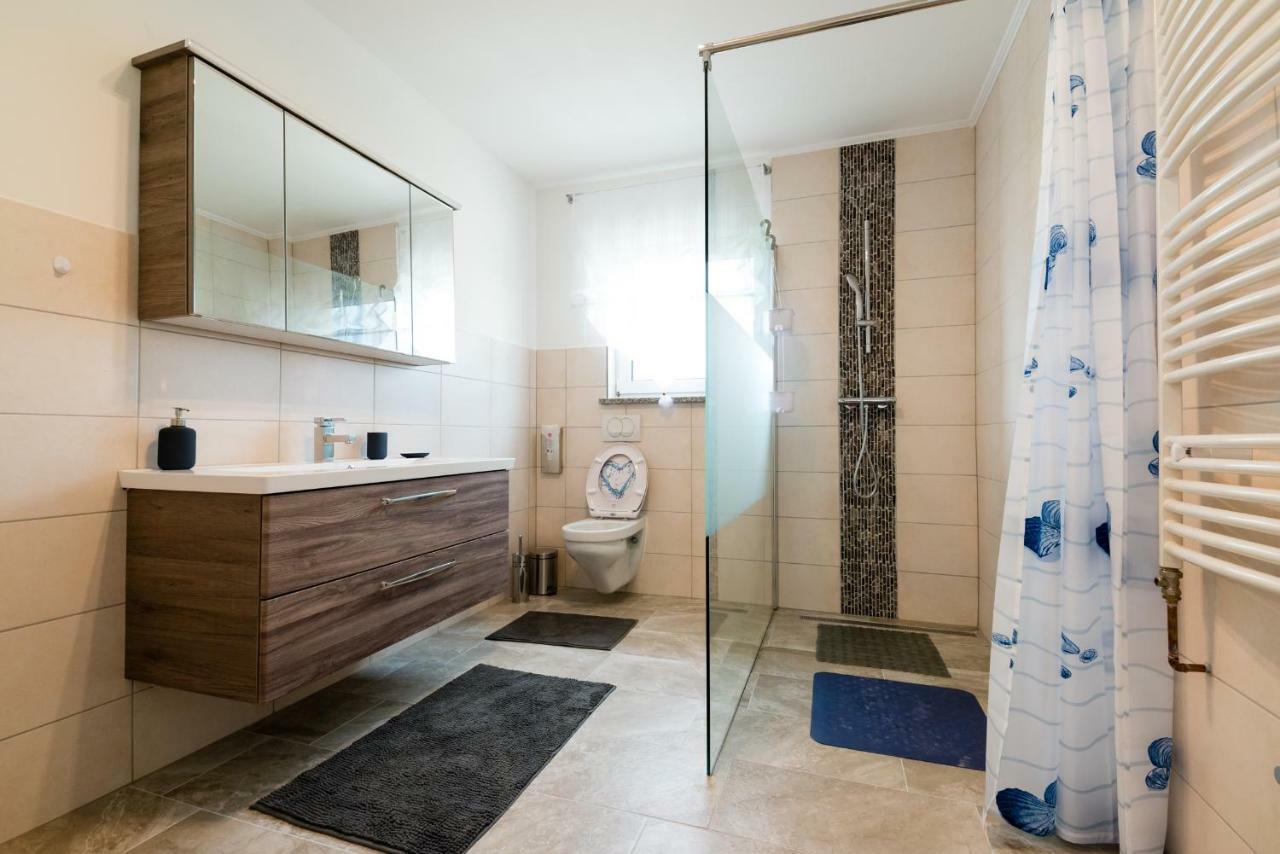 Ferienhaus Bucic Бує Екстер'єр фото